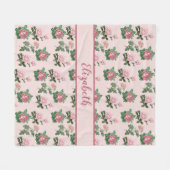 Monogram Name Pink Roses Floral Shabby Chic Fleecedecke (Vorderseite (Horizontal))