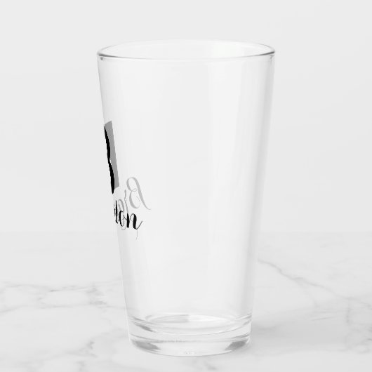 Monogram Name Simple Black Script Beer Glas (Links)