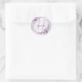 Monogram Name Wedding Pink Floral Violet Lila Runder Aufkleber (Tasche)
