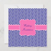 Monogram Navy Blue mit Hot Pink Zickzack Wedding Einladung (Rückseite)
