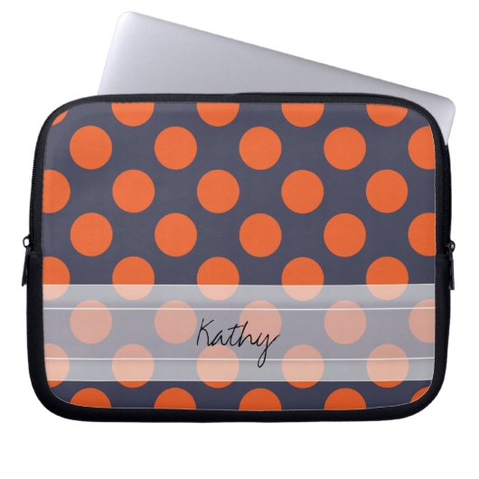 Monogram Navy Blue Orange Chic Polka Dot Muster Laptopschutzhülle (Vorderseite)