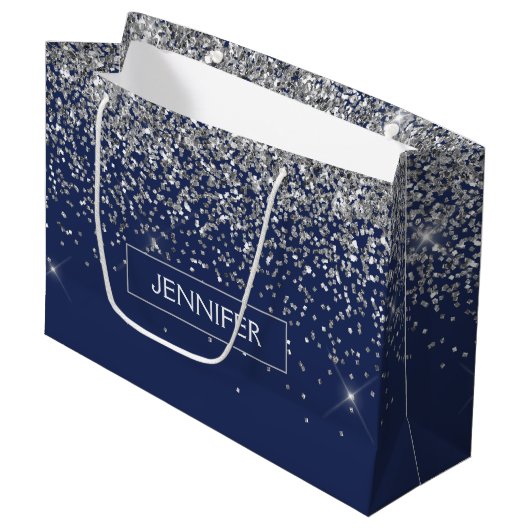 Monogram Navy Blue Silver Glam Glitzer Große Geschenktüte (Vorderseite Schrägansicht)