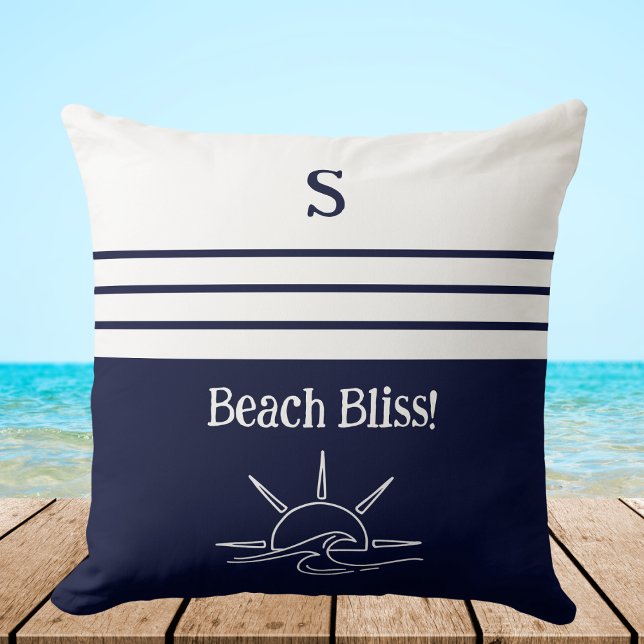 Monogram Navy Blue Stripes Nautic Beach House Kissen (Von Creator hochgeladen)