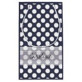 Monogram Navy Blue White Trendy Polka Dot Pattern Kleine Geschenktüte (Rückseite)
