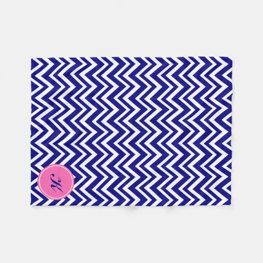 Monogram Navy Blue Zickzack Pattern mit Hot Pink Fleecedecke (Vorderseite (Horizontal))