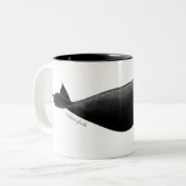 Monogram Nordatlantischer Weißwal Zweifarbige Tasse (Vorderseite Links)