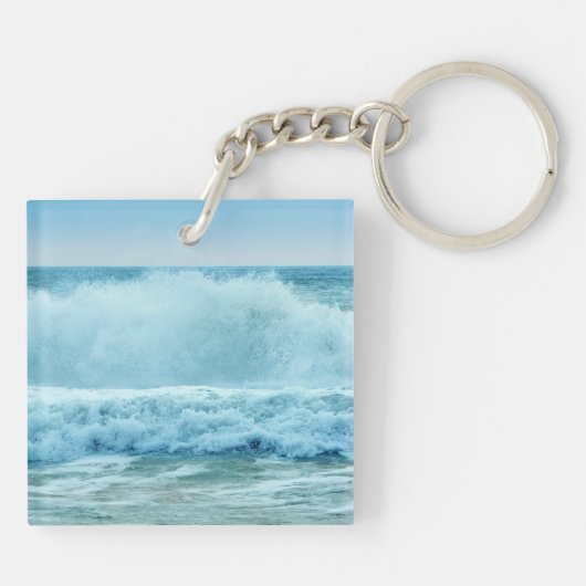 Monogram Ocean Wave Crashing on Shore Schlüsselanhänger (Rückseite)