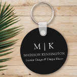 Monogram oder Add-Logo-Geschäft rund schwarz Schlüsselanhänger<br><div class="desc">Moderner Minimalistischer Schlüsselanhänger. Schwarz & Weiß oder wählen Sie Ihre eigenen Farben. Ideal für Kleinunternehmen,  Firmenmarken,  Selbstständige,  Messen oder Events u.v.m. Einfach mit Ihren Monogramm-Initialen,  Firmennamen und Informationen,  Jobtitel,  Slogan oder sogar mit Ihrem Logo oder persönlichem Markendesign personalisieren.</div>