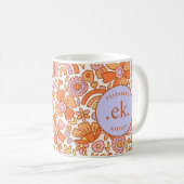 Monogram Orange Groovy Retro Kaffeetasse (VorderseiteRechts)