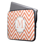 Monogram Orange Zickzack Designer Notebook-Bag Laptopschutzhülle (Vorderseite Links)