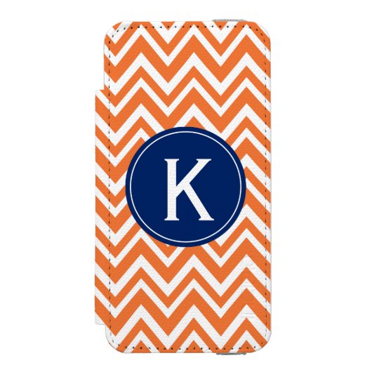 Monogram Orange Zigzag Muster Incipio iPhone Geldbeutel-Hülle (Folio Vorderseite)