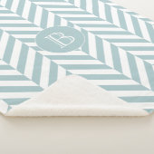 Monogram Pastel Blue Herringbone-Muster Sherpadecke (3/4)