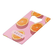 Monogram Personalisiert Orange Slice Muster Geldbeutel Flaschenöffner (Vorderseite Schrägansicht)