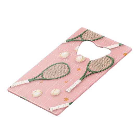 Monogram Personalisiert Retro Tennis Racket Muster Geldbeutel Flaschenöffner (Rückseite Schrägansicht)