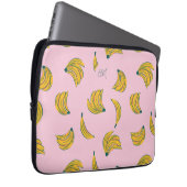 Monogram Pink Banana Muster Laptopschutzhülle (Vorne Rechts)