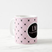 Monogram Pink & Black Bow Script Mug Kaffeetasse (Vorderseite Links)