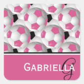Monogram Pink Black Soccer Ball Pattern Quadratischer Aufkleber (Vorderseite)