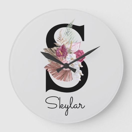 Monogram Pink Boho Girly Floral Initial Große Wanduhr (Vorderseite)