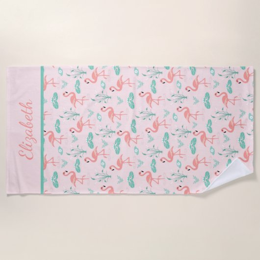Monogram Pink Flamingos Green Palm Blätter Tropica Strandtuch (Vorderseite)
