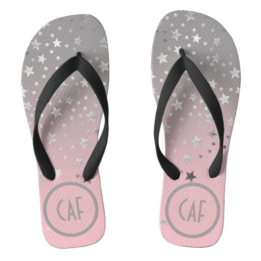 Monogram Pink Gray Stars Ombre Stilvolle Chic Tren Badesandalen (Fußbett)