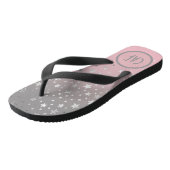 Monogram Pink Gray Stars Ombre Stilvolle Chic Tren Badesandalen (Schrägansicht)
