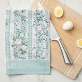 Monogram Pink Green Pastel Floral Gingham Streifen Geschirrtuch (Viertel Falte)