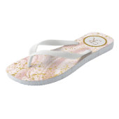 Monogram Pink White Marble Swirl Gold Glitzer Badesandalen (Schrägansicht)