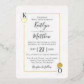 Monogram Playing Card Hochzeit Real Gold Foil Folieneinladung (Vorderseite)
