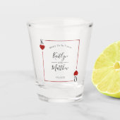 Monogram Playing Card Wedding Save the Date Schnapsglas (Vorderseite)