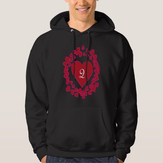 Monogram Q  Heart Wreath Shape Hoodie (Vorderseite)
