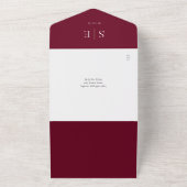 Monogram QR Code Burgundy und Gold Wedding All In One Einladung (Außenbereich)