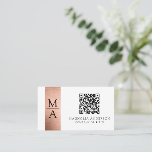 Monogram QR Code Rose Gold Foil Visitenkarte (Stehend Vorderseite)