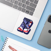 Monogram R American Flag Letter R Initial USA Aufkleber (Laptop mit iPhone)