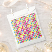 Monogram Rainbow Diagonal Lines Muster Pop Art Geschenktütchen (Ausgeschnitten)