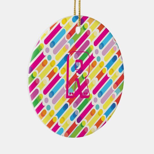 Monogram Rainbow Diagonal Lines Muster Pop Art Keramik Ornament (Rechts)