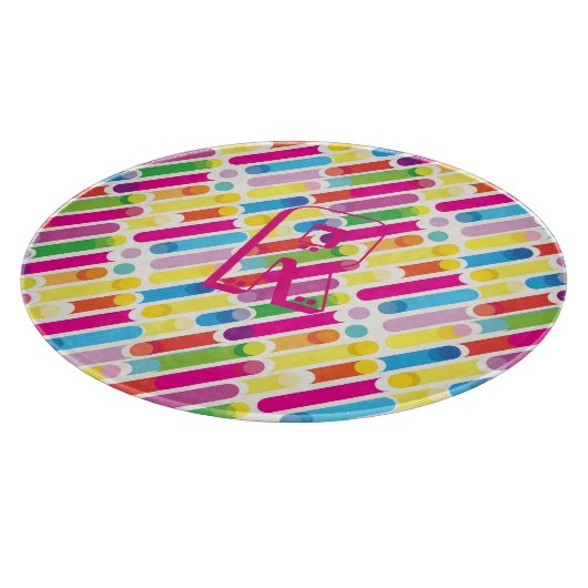 Monogram Rainbow Diagonal Lines Muster Pop Art Schneidebrett (Ecke)