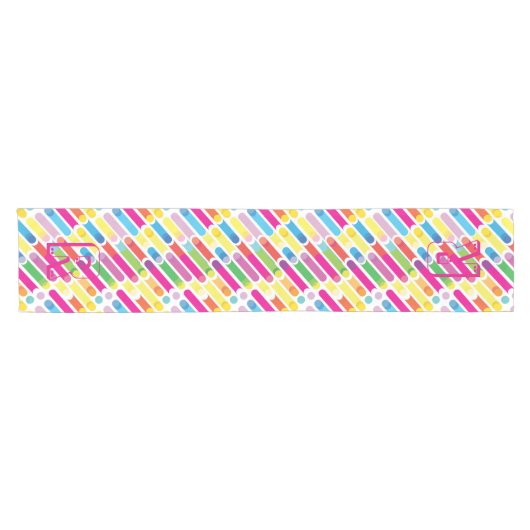 Monogram Rainbow Diagonal Lines Pattern Pop Art Kurzer Tischläufer (Horizontal)