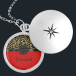 Monogram Red Black Gold Leopard Print Elegant Medaillon<br><div class="desc">Personalisieren Sie diese elegante und schicke Halskette für sie. Das Design ist ein schwarz-goldener Leopardendruck mit einem schwarzen Bogen,  der die Leopardruckplatte von der roten Unterseite trennt. Das ist ein großartiges Geschenk für Ihre Ehefrau,  Ihre Schwester,  Ihre Mutter oder ein Brautparty.</div>