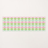 Monogram Retro Christmas Diamonds Pink & Green Yogamatte (Rückseite (Horizontal))