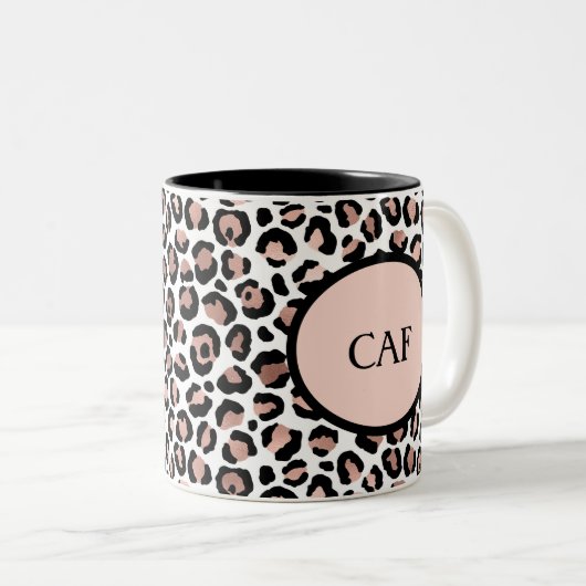 Monogram Rose Gold Black Leopard Print Cheetah Zweifarbige Tasse (VorderseiteRechts)