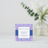 Monogram Royal Blue Lilac Floral Swirl Wedding Begleitkarte (Stehend Vorderseite)