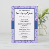 Monogram Royal Blue Lilac Swirl Wedding Program Einladung (Stehend Vorderseite)