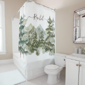 Monogram, Rustikaler Wasserfarbenwald und Gebirge Duschvorhang (Beispiel)