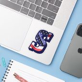 Monogram S American Flag Letter S Initial USA Aufkleber (Laptop mit iPhone)