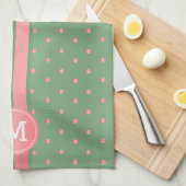 Monogram Sage Green and Coral Polka Dot Handtuch (Viertel Falte)