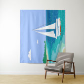 Monogram Sailboat Coastal Tropical Beach Wandteppich (Beispiel)
