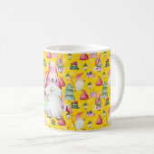 Monogram Santa Gnome for Christmas Pattern Gelb Kaffeetasse (VorderseiteRechts)