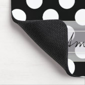 Monogram Schwarz-weiß Chic Polka Dot Muster Mousepad (Ecke)