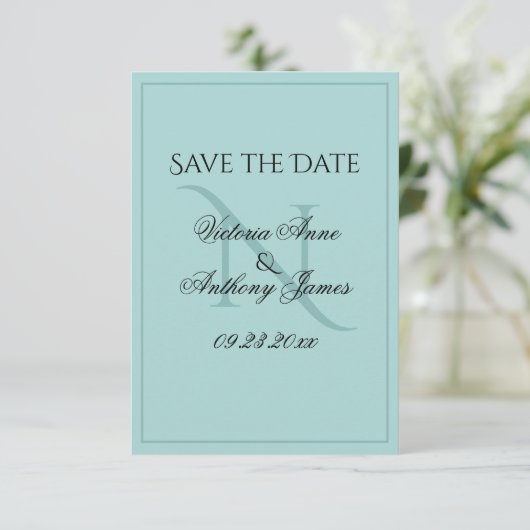 Monogram Script Blue Initial Wedding Save the Date (Stehend Vorderseite)