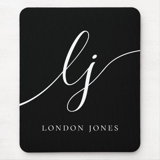 Monogram Script Elegant Feminine Schwarz-weiß Mousepad (Vorne)